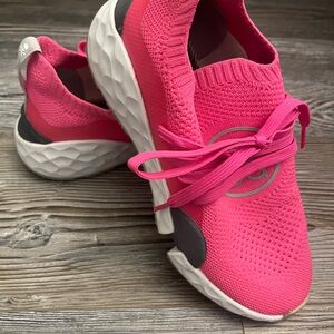 G/FORE Pink and Gray Sneakers